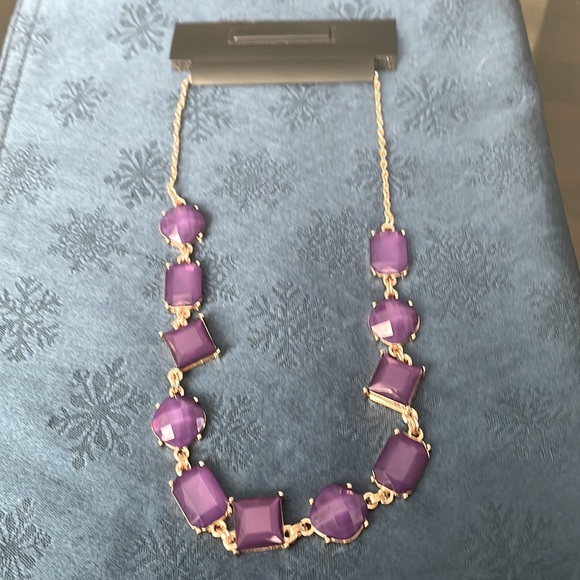 FASHION NECKLACE! NWOT! - Picture 1 of 3
